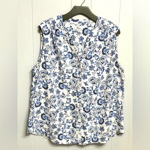 Kim Rogers Linen Blend Blue and White Floral Blouse